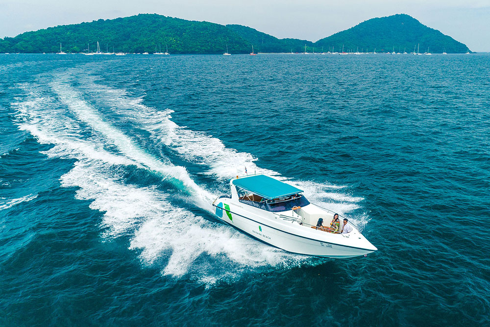 Speedboat Charter