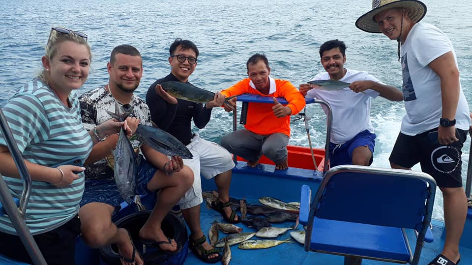 70265864_537342420339566_1014025925861310464_n