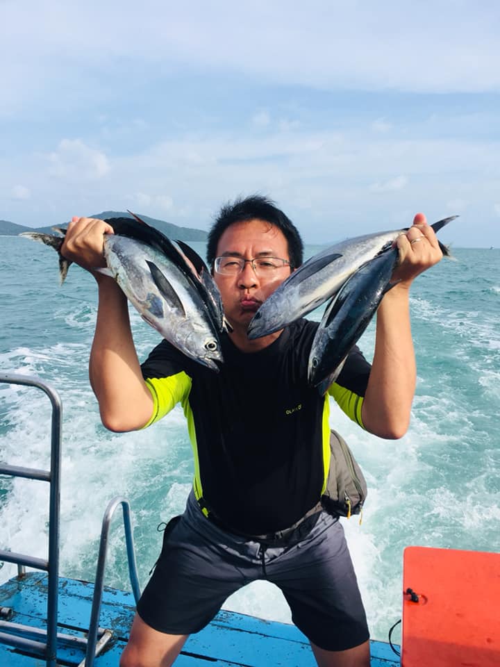 71814949_2417699504950075_8006322603184619520_n